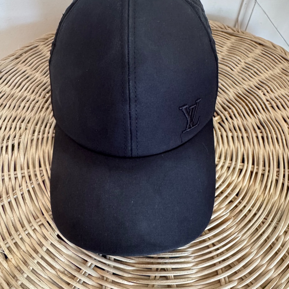 Louis Vuitton Black Embroidered LV Baseball Cap